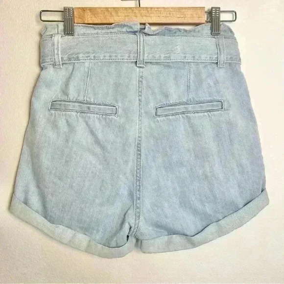 Express | Women’s Extreme High Waisted Paperbag Belted Shortie Shorts | Size 2 - Picture 4 of 11